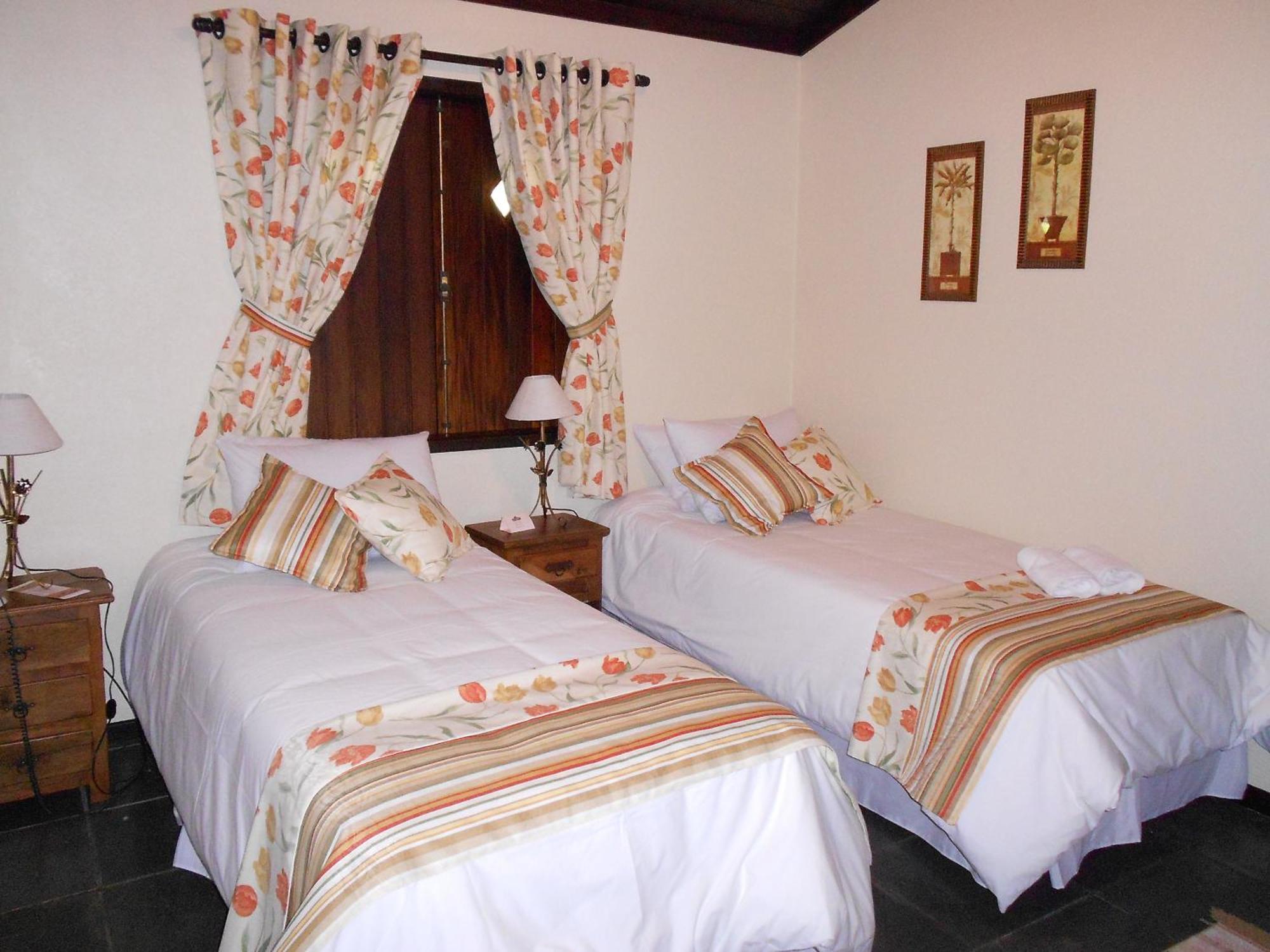 Country Ville Hotel Teresópolis Oda fotoğraf